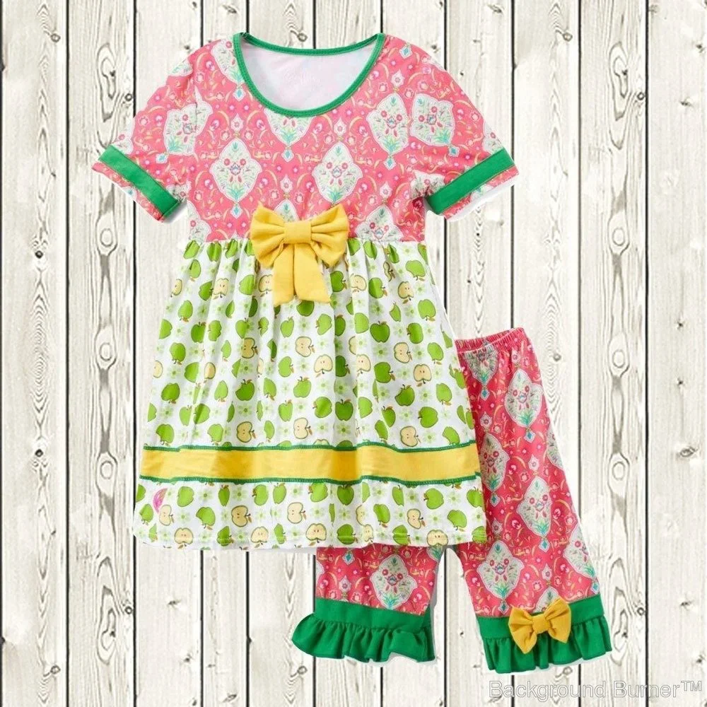 Boutique Apple Tunic Dress Ruffle Shorts Outfit